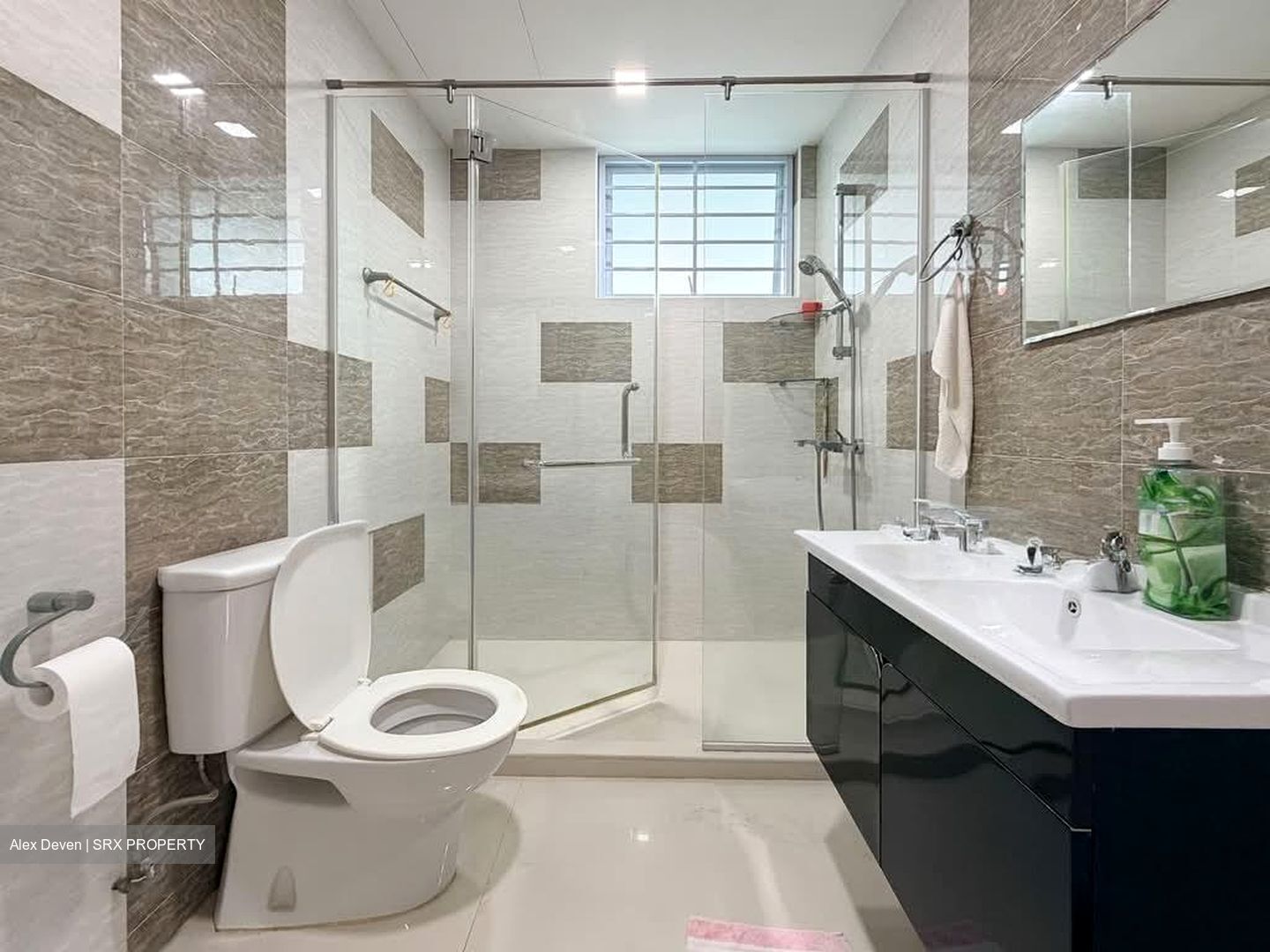 Jalan Sentosa (D14), Detached #563212351